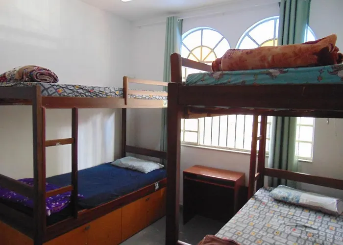 Wally\'S House Hostel